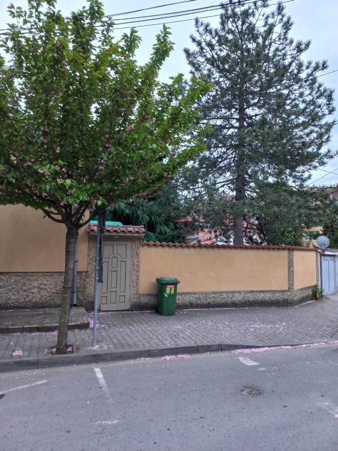 Къща За Гости -Хт Svilengrad Exterior foto