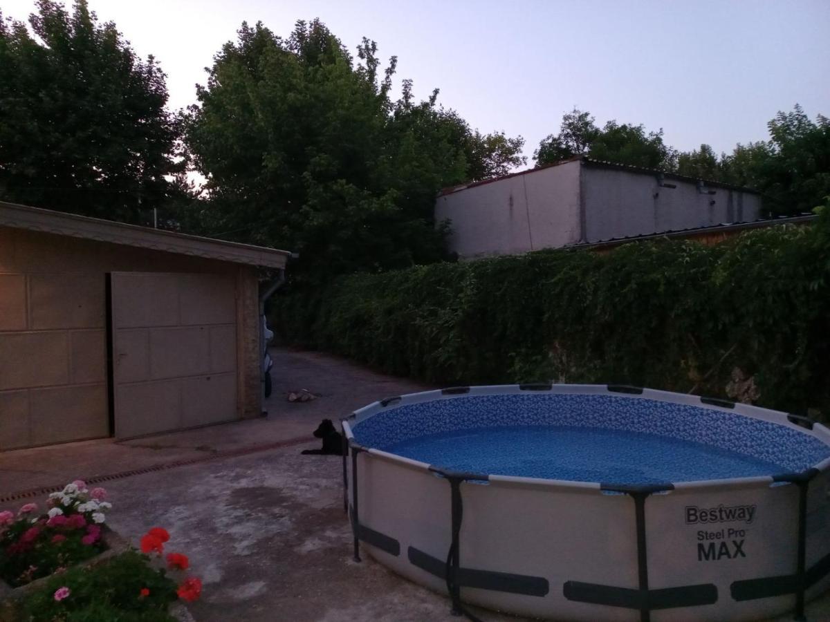 Къща За Гости -Хт Svilengrad Exterior foto
